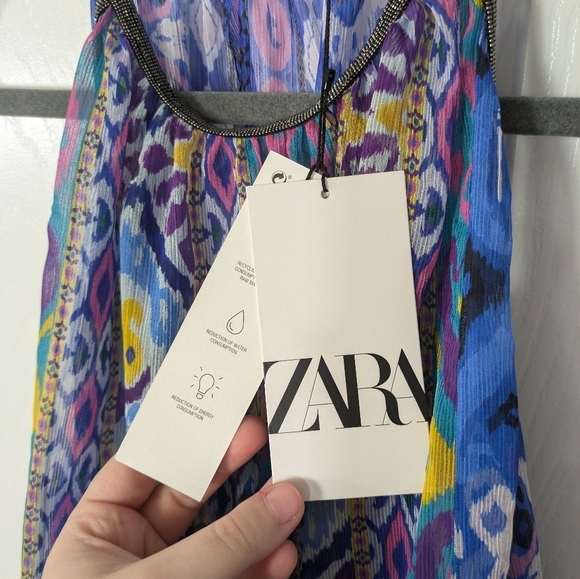 NWT Zara Geometric Print Blue Rhinestone Trim Sleeveless Swing Blouse Size XS - Picture 7 of 8